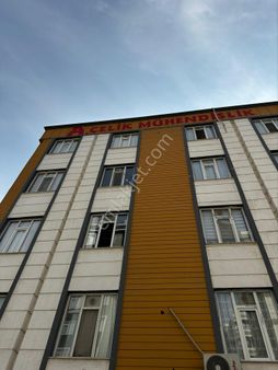 Kırmızı Gayrimenkulden Haliliye Sırrın Mahallesinde Kiralık 1+1 Eşyalı Daire