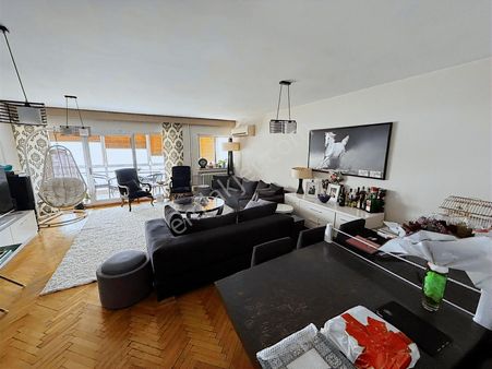 Karataş'ta Bakımlı Çift Cephe Satılık Yalı Dairesi