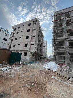 Mersin Erdemli Yukarı Alata'da Satılık Geniş 1+1 Daire