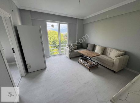 Mg Emalktan Satılık 1+1 Eşyalı Cumhuriyet Mahallesinde