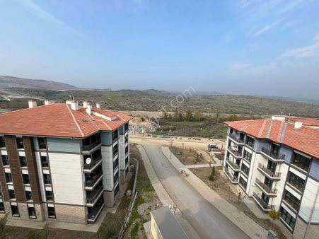 Akgedik Zeki Emlak'tan 3. Etap'ta Kiralık 3+1 Manzaralı Daire