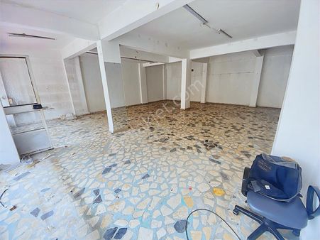 Sancaktepe Osmangazi Mah Kiralık 100 M2 Dükkan Mağaza Depo.....