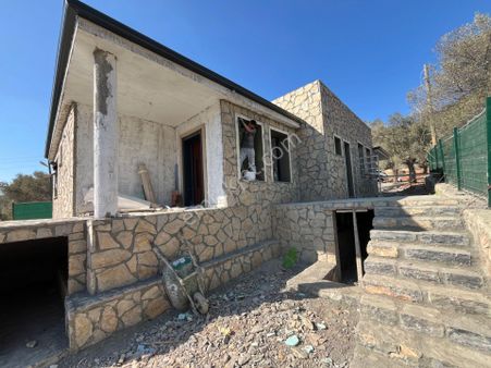 Bodrum Mazıda Satılık 2+1 Tek Katlı Villa
