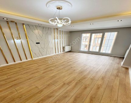 Kod 0055 Beylikdüzü Arena Yapı'dan Kod 0055 Talatpaşada Lüks Modern Tasarımlı 2+1 Arakat