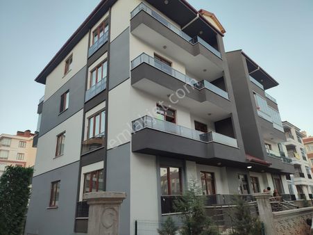 ⭕konya Karatay/ali Ulvi Cd,3+1 Satlık Daire