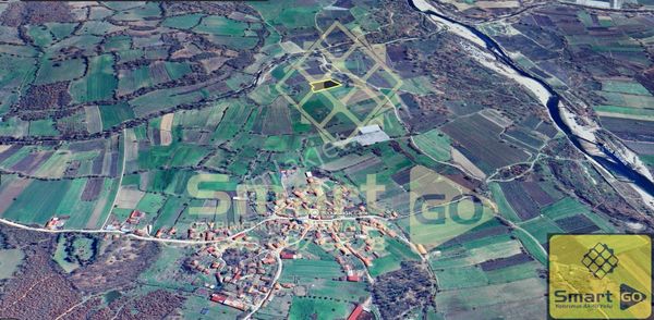 Yenice Üçkabaağaç'da 3267 M² Satılık Tarla