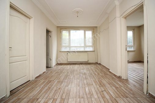 Bahçelievler'de Kat Eksiği Olan Kentsel Dönüşüme Hazır 2+1 Daire