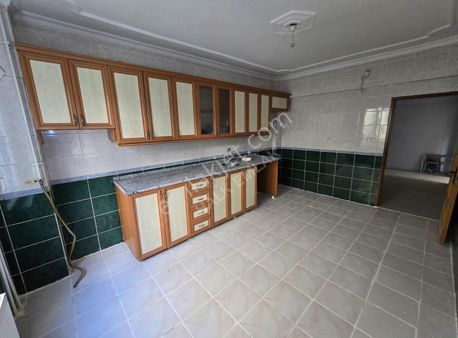 Kaplan Düğün Salonu Yanı Kiralık Daire