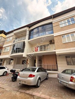 Nazilli🏡emlaktan-satılık Cumhuriyet Mahallesinde 3+1 Arakat Daire