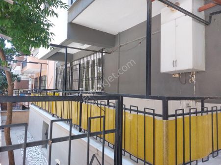 İşçievlerinde Yüksek Zemin Çift Balkonlu Doğalgazlı 120m2 3+1