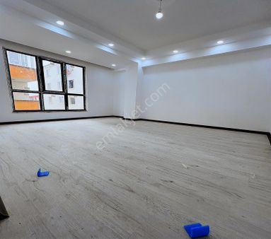 Lider'den Kızılpınar Merkezde 0 2+1 İskanlı Arakat Satılık Daire