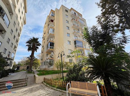 84 Remax Best'ten Bayraklı Soğukkuyu'da Satılık 3+1 Daire