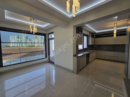 Rota'dan Winstown Avm Yakını 3,5+1 Acil Satılık Daireler / Talaytepe