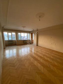 Çaybaşında 3+1 150 Metrekare Depozitosuz Klimalı Kiralık Daire