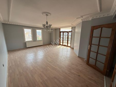 Yaşarsoy Gyo'dan K.köprü Alibaba Onur Sitesi 4+1 Arakat Daire