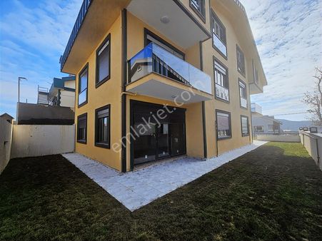 Nur Gayrimenkul'den Uskumruköy'de Kiralık 5+1 260 M2 Sıfır Villa