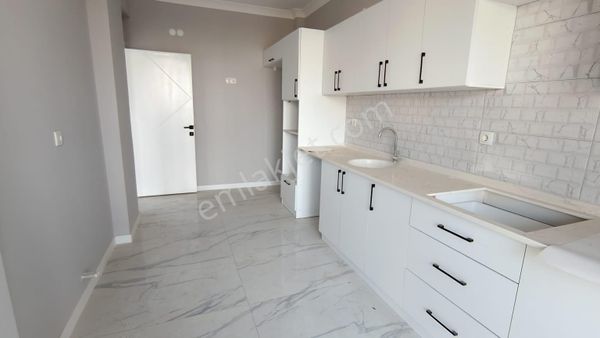 İzmir Torbalı Pancarda Satılık Sıfır 2+1 Y.giriş Daire İzbana Yakın