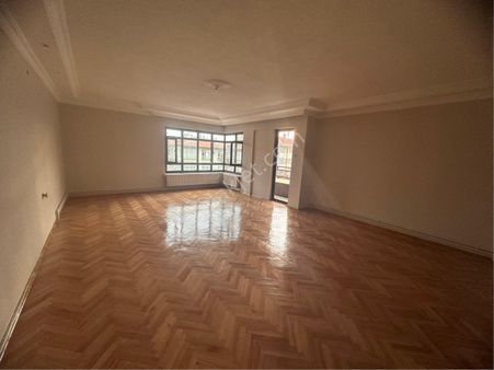 Mecidiye Metrosunun Dibinde 3+1 Geniş Kiralık Daire