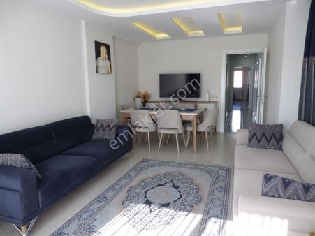 100. Yılda Merkezi Yerde Cepheler Açık