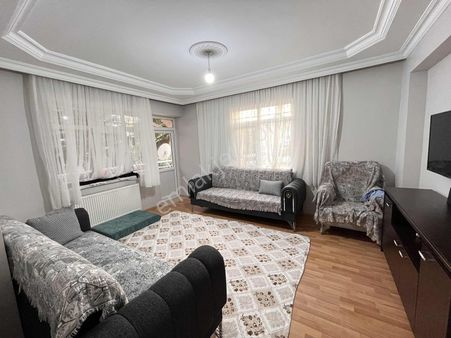 Şehitlik Mahallesinde Muazzam Konumda Emsalsiz 2+1 Daire