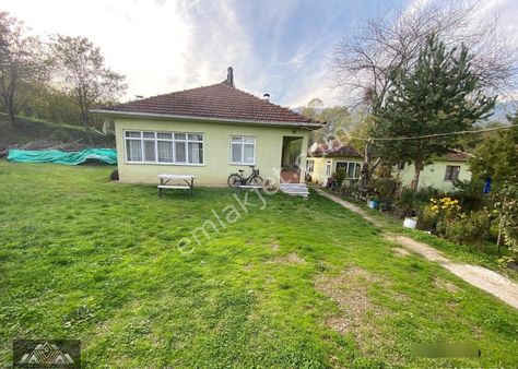 Canbulattan Gümüşova Kıyıköyde Satılık Müstakil Ev