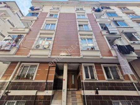 Yenibosna Satılık 2+1 Krediyeuygun Yüksek Giriş Daire