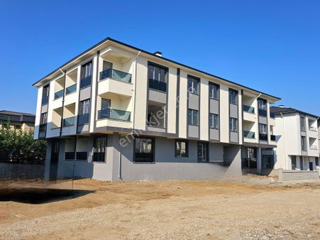 Hak Emlak'tan Koçyazı Mahalesinde Satılık 3+1 Fırsat Daire