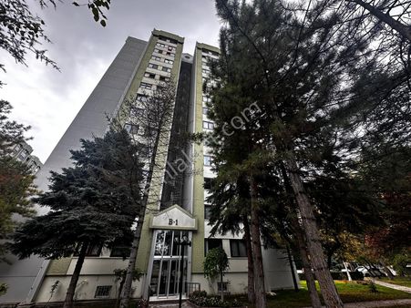 Satılık 3+1 Daire Konutkent 1 Sitesinde Eskişehir Yolu Yakını