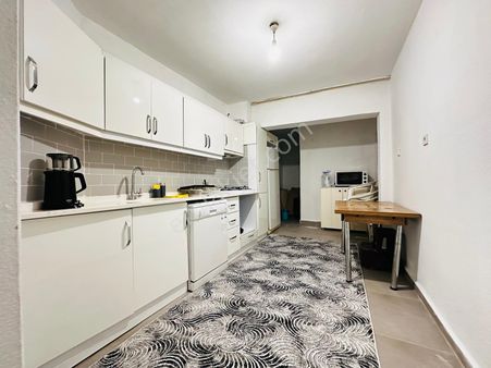 🏡 Göl-san Gayrimenkul’den 🏡 Karaçay Mah. 2+1 100 M2 Eşyalı Kiralık Daire