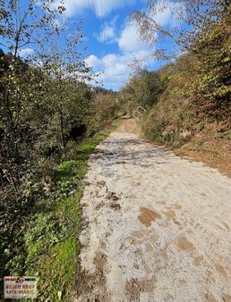 Dereköyde Yol Kenarı Köy İçi %40 Konut İmarlı Satılık Arsa