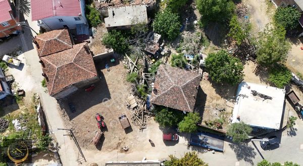 Çanakkale Merkez Aşağı Okçular Köyünde Müstakil Ev