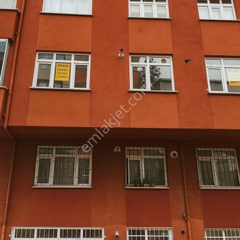 Kiralık Daire Pendik Esenyalı Mahallesi