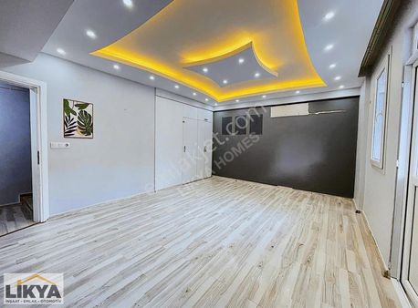 Patlangıçta Tamamen Yenilenmiş Oturuma Hazır 2+2 Dubleks Daire