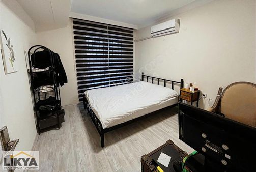 Cumhuriyet Mh. Merkezi Lokasyonda, Yeni Yapı, Bahçeli Giriş Katı