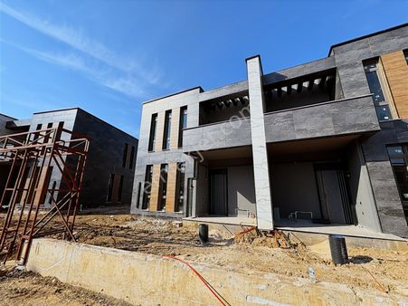 K2 Pera Bursa Kayapa Nüans 16 Projesinde 4+1 Satılık Villa