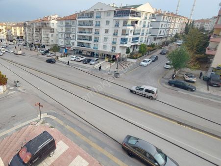 Murat Türkmen'den Piyade_mah. Merkezi_yerde Kiralık Ön_cepheli Köşe_başı_binada 3+1_daire