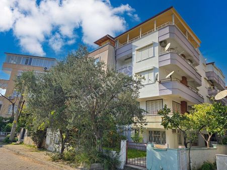 Altınoluk Satılık Daire/ Merkezde / Ön Cephe / Ayrı Mutfak