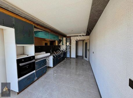 //özçam'dan█protokol Yolu Yakını Site İçerisnde Katta 4+1kiralık