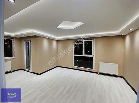 Rookz Doruk'dan Sultanbeyli Mehmet Akif'de Yeni Binada 3+1!!