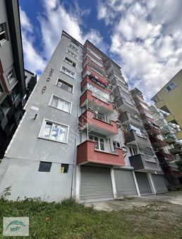 Kale Mahallesinde 3+1 Satılık Daire