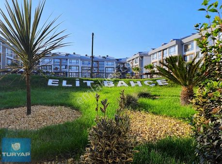 Ordu Cumhuriyet Sahil'de,villa Konforunda Satılık Site Dairesi