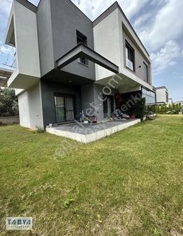 Tabya'dan Kuşadası Artivapark'da Satılık 3+1 Kelepir Lüks Villa