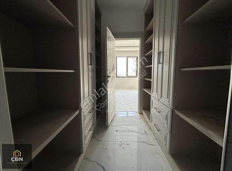 Çbn Gayrimenkulden 3,5+1 Sıfır Yapı İbni Sina Parkı Karsısında