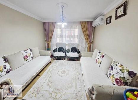 Yenibosna Çobançeşme Mevkinde Satılık 2+1 Daire