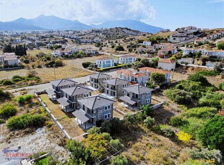 Startkey Pelit Burgazda Denize Çok Yakın 3+1 Tam Müstakil Villa