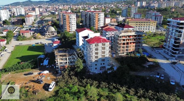 Modern Mimariyle Tasarlanmış 1+1 Daire Teslime Kadar Vadeli