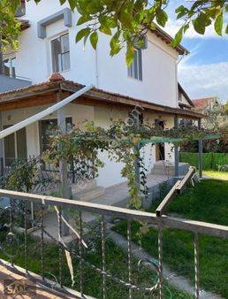 Urla Yenikent 66 Evlerde Satılık Müstakil Ev