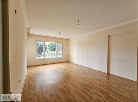 23 Nisan Parkı Karşısı Yüksek Giriş 2+1 Kiralık Daire