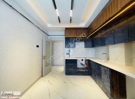 Şengal Den Kat Konumunda E.banyolu 3+1 Daire Her Katta Mevcut