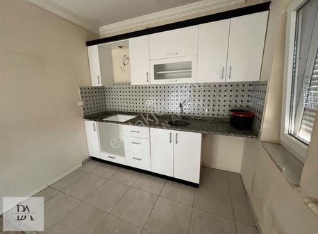 Yüksek Genişletilmiş Giriş_iskanlı Oturuma Hazır 2+1 Yatırımlık